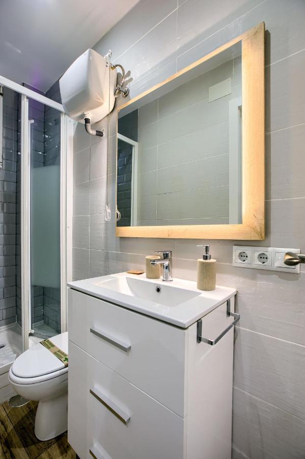 Charming Retiro II Apartment Madrid Ngoại thất bức ảnh